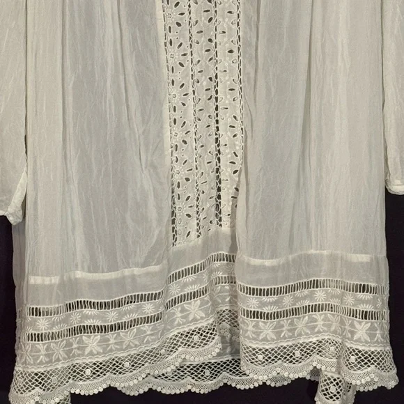 Johnny Was Elegant White Lace Women's Top/Dress - Picture 5 of 9
